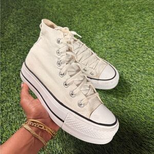 Converse Chuck Taylor All Star Platform White High Top Sneakers Women’s 5.5